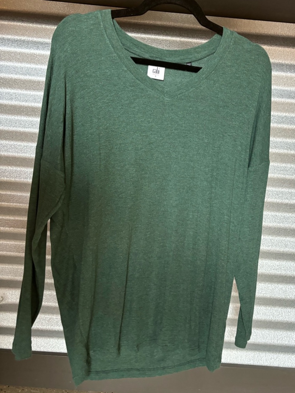 CAbi Lightweight V-Neck Pullover - Green